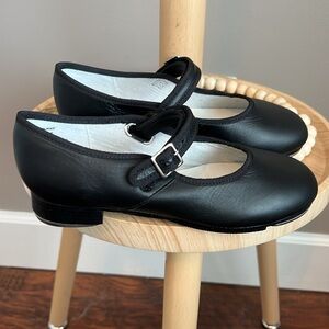 Capezio Black Kids Tap Shoes